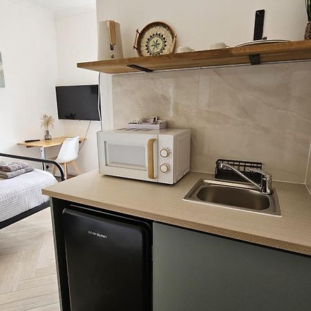 לונדון Newly Renovated Studios & Ensuite Rooms! - Camberwell מראה חיצוני תמונה