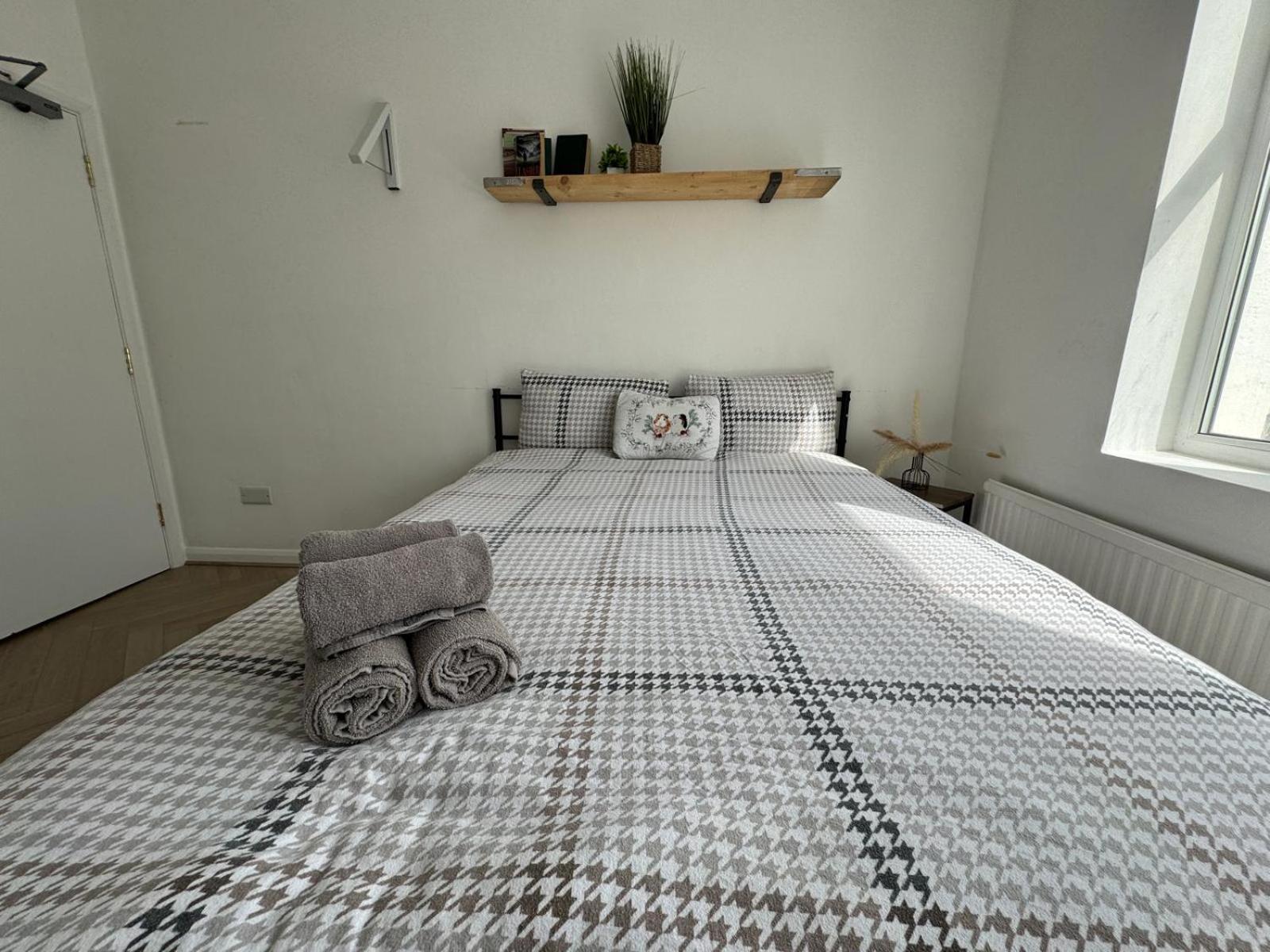 לונדון Newly Renovated Studios & Ensuite Rooms! - Camberwell מראה חיצוני תמונה