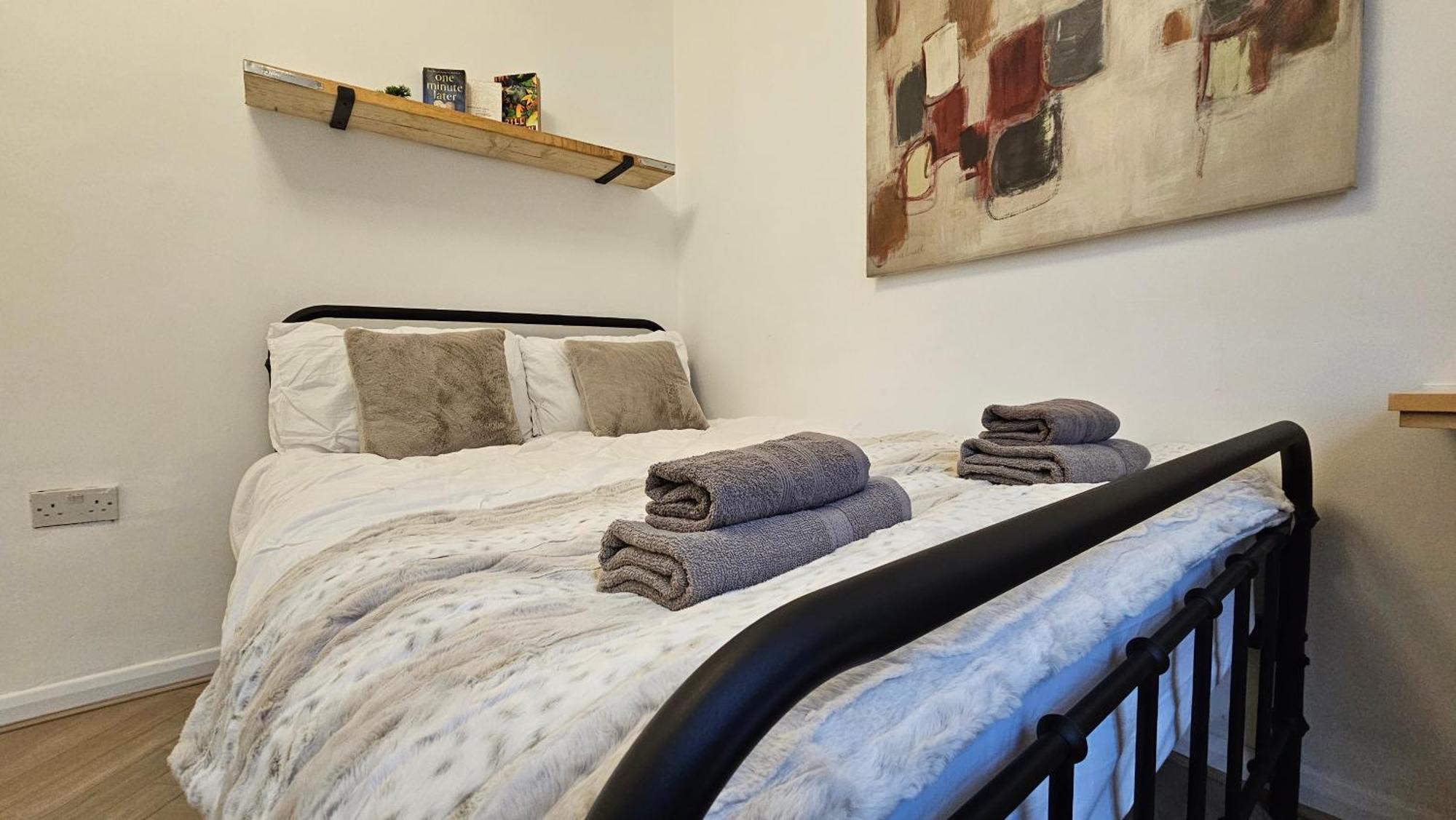 לונדון Newly Renovated Studios & Ensuite Rooms! - Camberwell מראה חיצוני תמונה