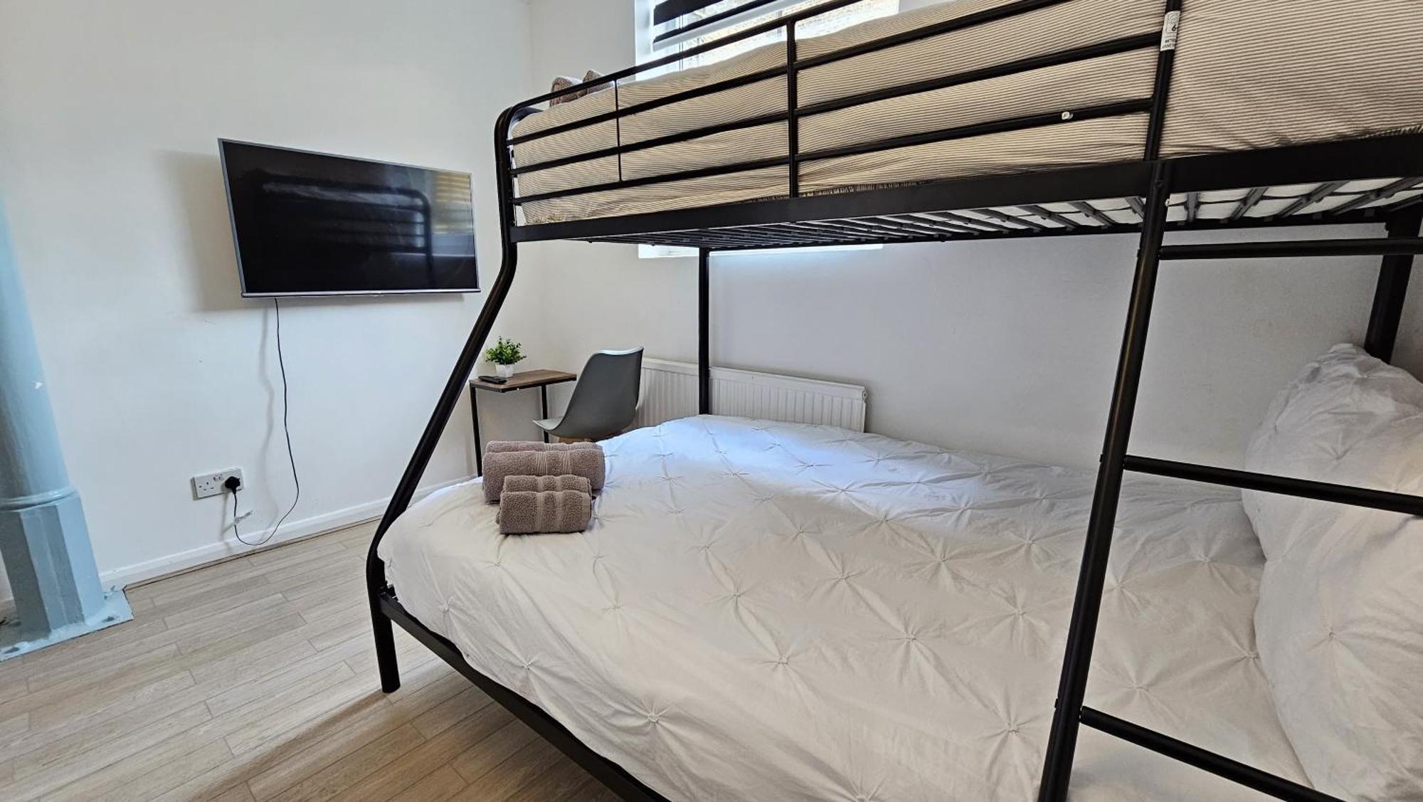 לונדון Newly Renovated Studios & Ensuite Rooms! - Camberwell מראה חיצוני תמונה